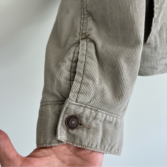 LEVI’S Light Gray Corduroy Beige Sherpa Lining Button Up Trucker Jacket Sz L - Picture 9 of 16
